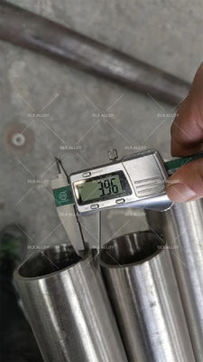 İyi fiyat Inconel 625 Egzoz Borusu 9.8 W/M*℃ Nikel Alaşımı 625 Boru Havacılık için çevrimiçi