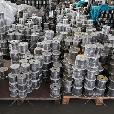 İyi fiyat Endüstriyel uygulamalar için yüksek dirençli ve 1100°C'ye kadar sıcaklığa dirençli Ni30Cr20 Nichrome Isıtma Tel çevrimiçi