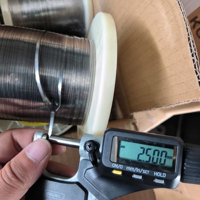 İyi fiyat 0.025MM Saf Nikel Metal Tel Yüksek dayanıklılık çevrimiçi